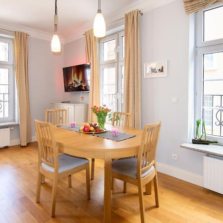Maya'S Flats & Resorts - Staromiejski Apartments Gdansk Bagian luar foto