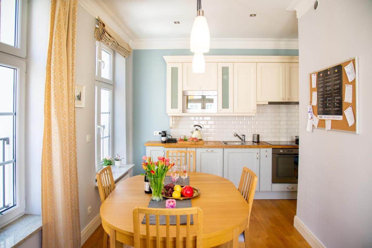 Maya'S Flats & Resorts - Staromiejski Apartments Gdansk Bagian luar foto